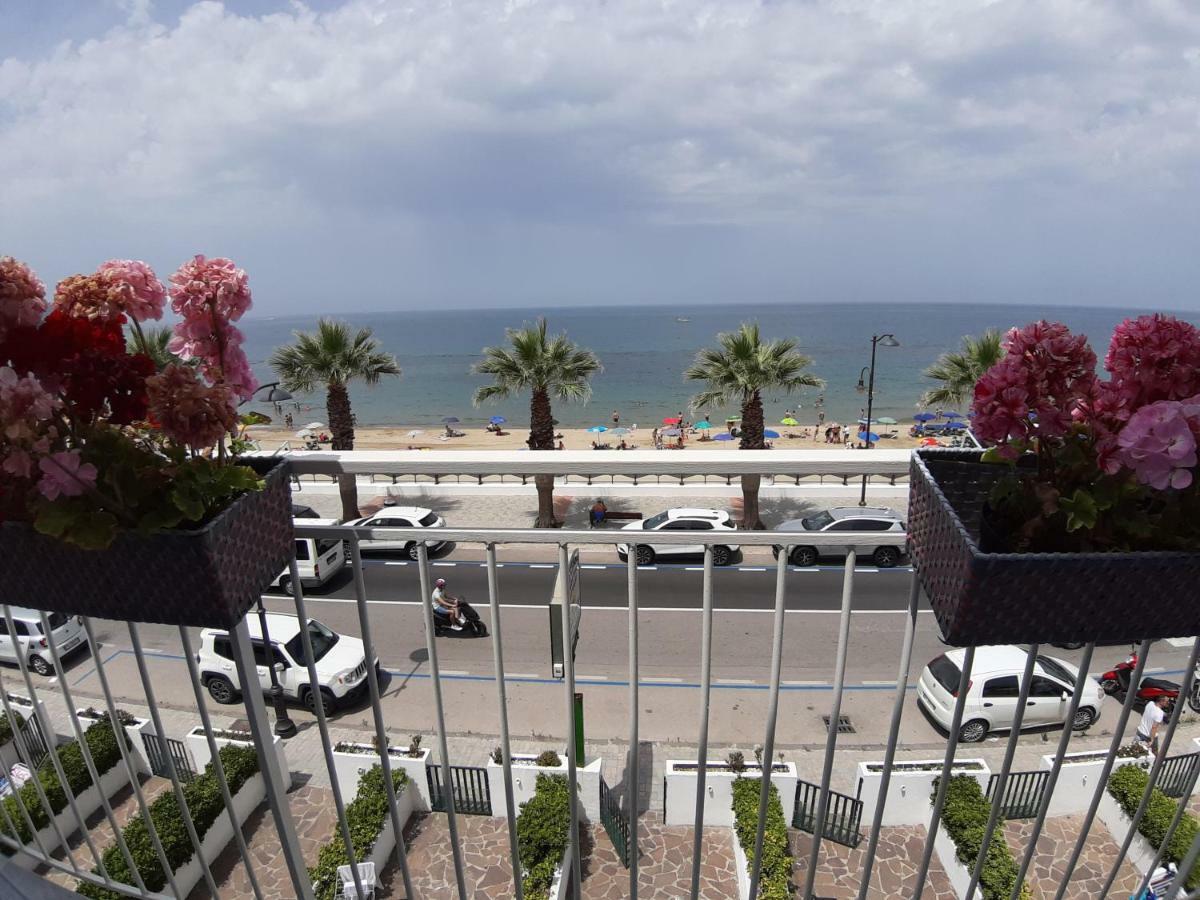 B&B Il Colore Del Mare Agropoli Εξωτερικό φωτογραφία